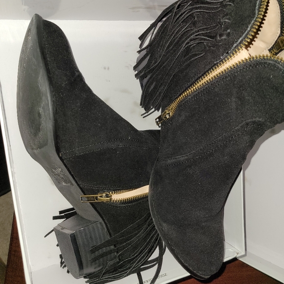 Boot(SOLD) - Picture 1 of 4